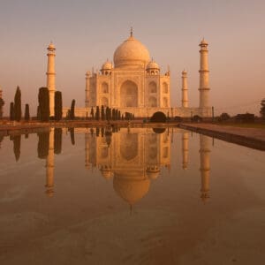Taj Mahal in Agra – UNESCO-Weltkulturerbe und Highlight jeder Nordindien-Rundreise.