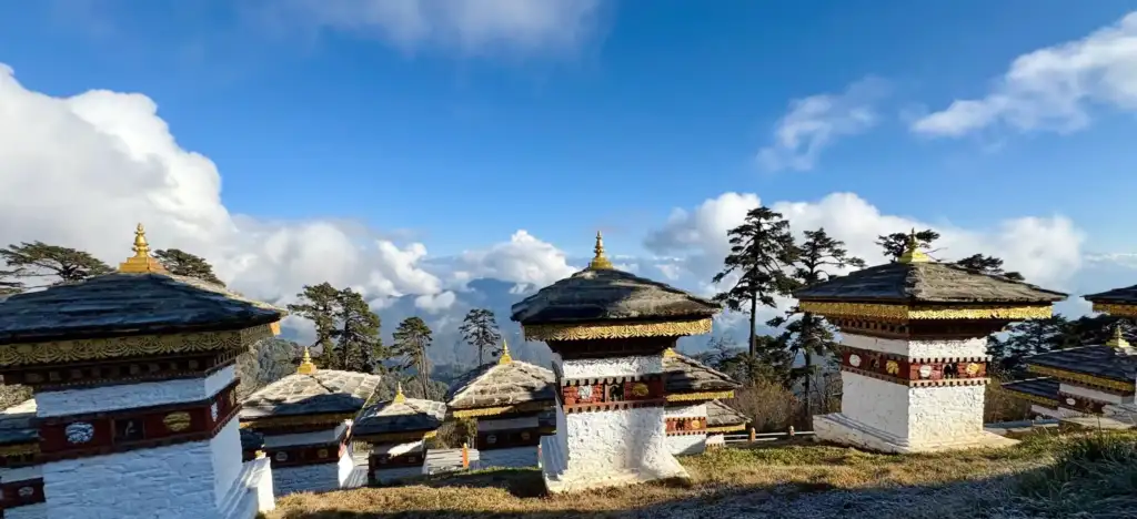 Bhutan landschaft rundreise