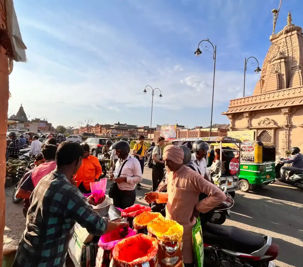 jaipur stadt holi markt