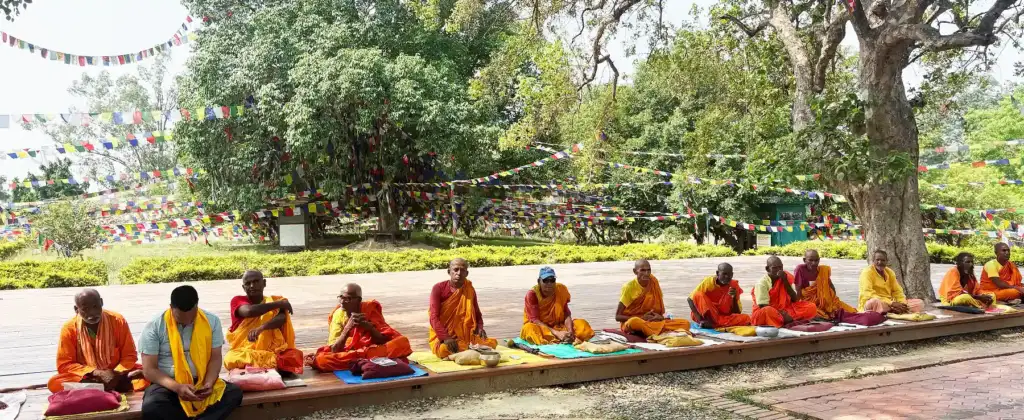 Lumbini, buddhistische Mönche